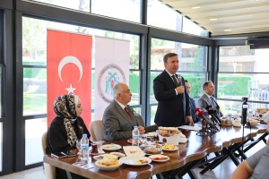 AK Parti Erzincan Teşkilatından Erzincan Gazeteciler Cemiyeti’ne Anlamlı Ziyaret