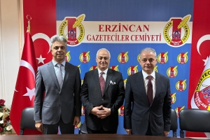 İl Sağlık Müdürü Dr. Cihan Tekin ve Başhekim Prof. Dr. Ufuk Kuyrukluyıldız'dan EGC’ye Ziyaret