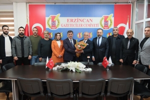 Başkan Aksun’dan Gazeteciler Cemiyeti’ne 10 Ocak Ziyareti