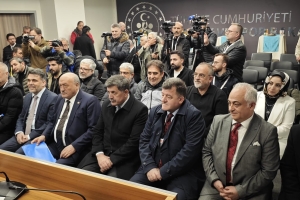 Binali Yıldırım Erzincan Basını İle Bir Araya Geldi