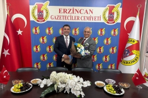 AK Parti Erzincan Teşkilatından Erzincan Gazeteciler Cemiyeti’ne Anlamlı Ziyaret