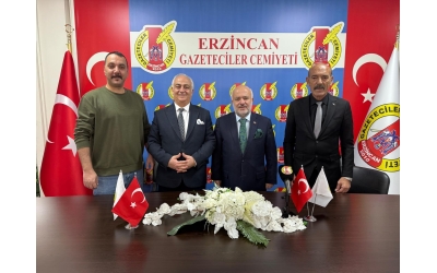  Hüsamettin Bakan, 10 Ocak Çalışan Gazeteciler Günü dolayısıyla EGC'yi ziyaret etti.