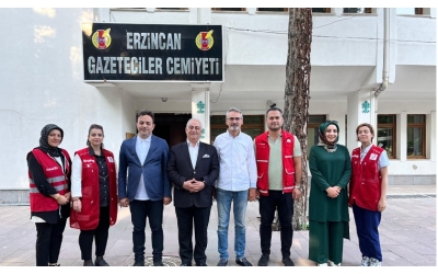 Kızılay Erzincan Şubesi’nden EGC’ye Hayırlı Olsun Ziyareti