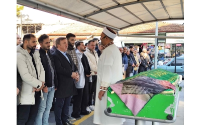 Esra Çetinkaya gözyaşları arasında toprağa verildi