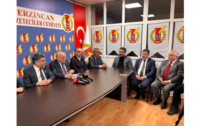 AK Parti Erzincan Teşkilatı EGC’de Basınla Buluştu