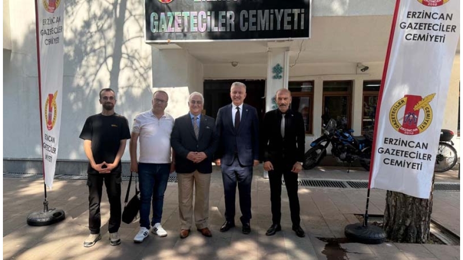 Rektör Prof. Dr. Akın Levent'ten Erzincan Gazeteciler Cemiyeti'ne Veda Ziyareti