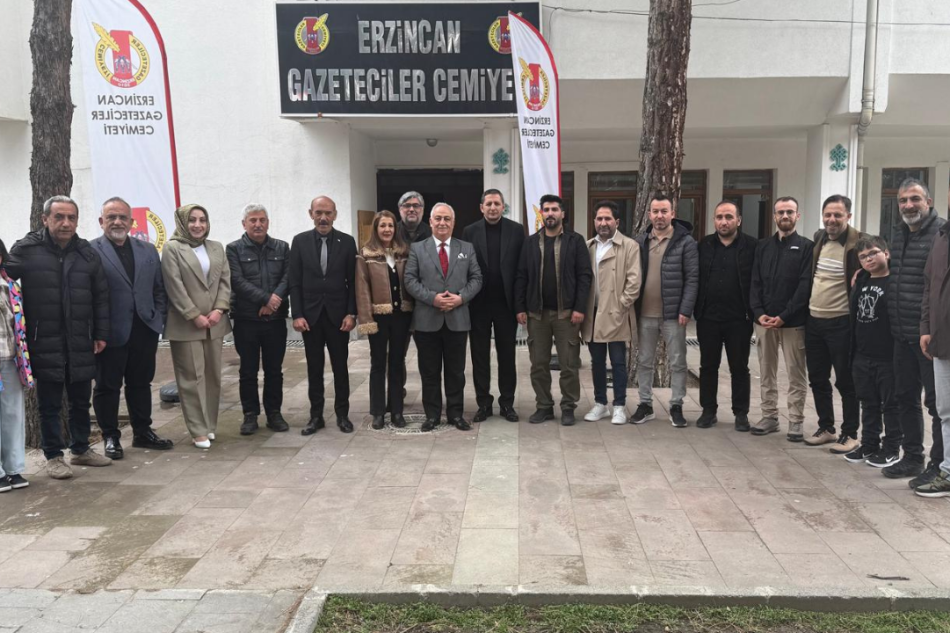 Erzincan Gazeteciler Cemiyeti’nde Bayramlaşma Programı Düzenlendi